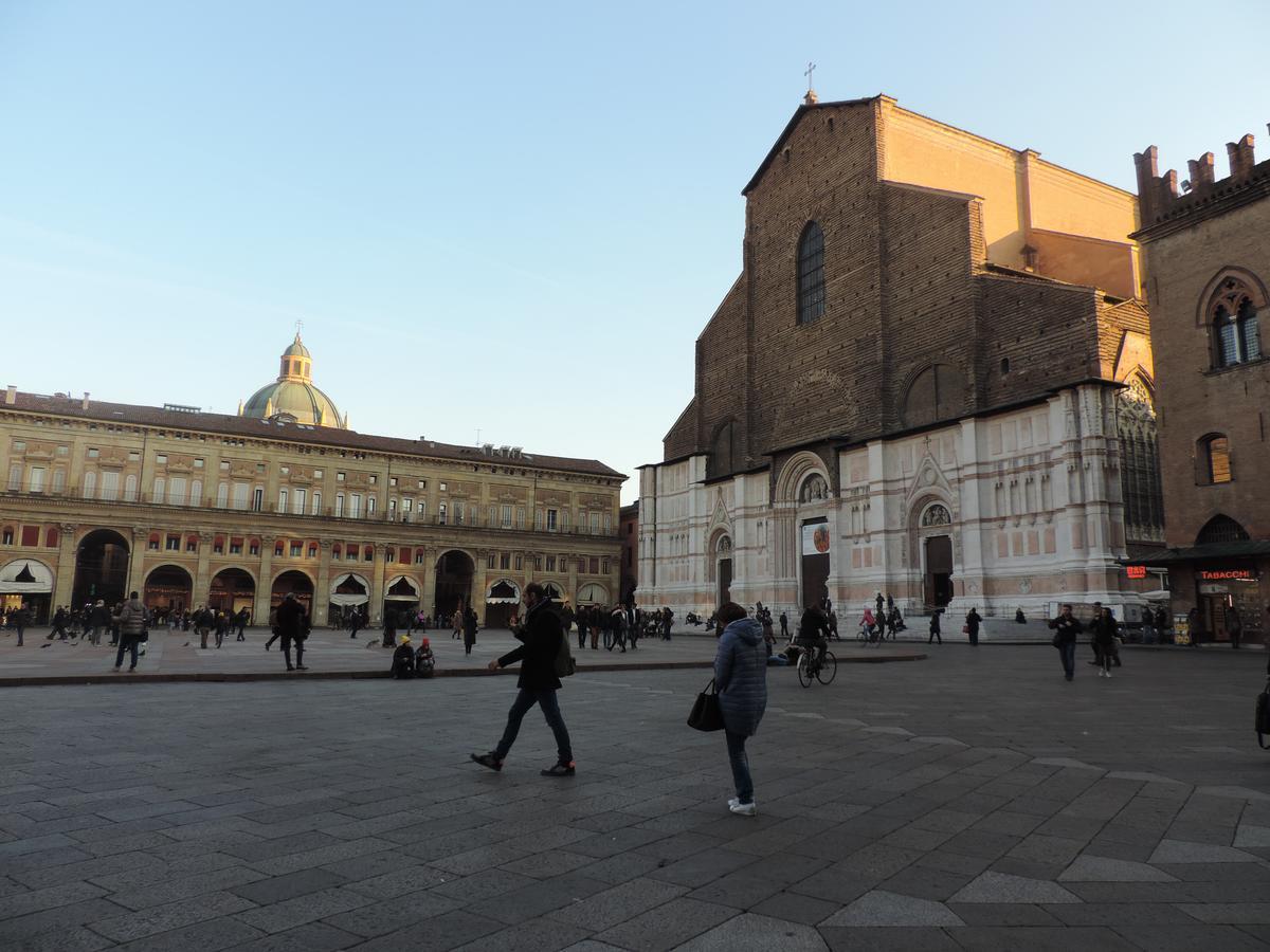 B&B Piazza Grande Bologna Kültér fotó