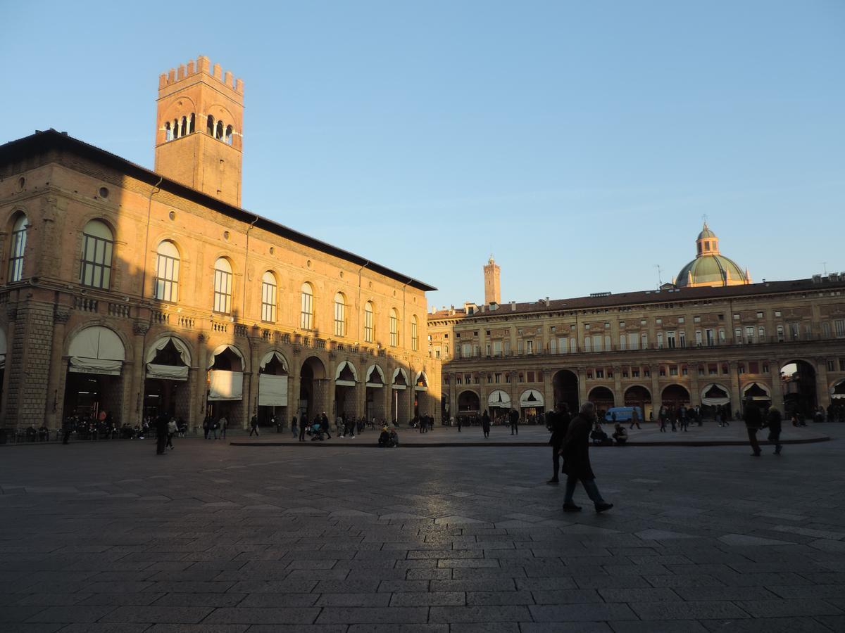 B&B Piazza Grande Bologna Kültér fotó